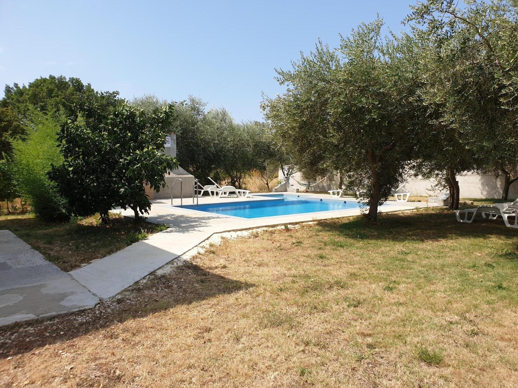 Modern Apartment In Banjole With Pool Eksteriør billede